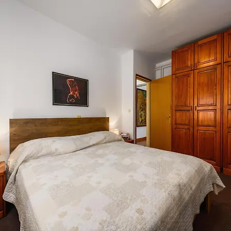 Lejlighed Spacious With Garden *